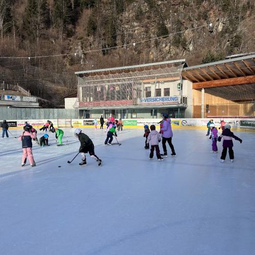 Eislaufen in Huben
